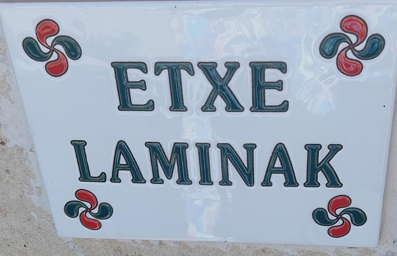 Etxe Laminak Bed & Breakfast Sisteron Exterior photo