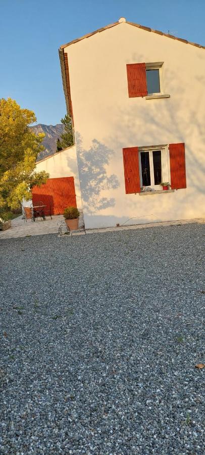 Etxe Laminak Bed & Breakfast Sisteron Exterior photo